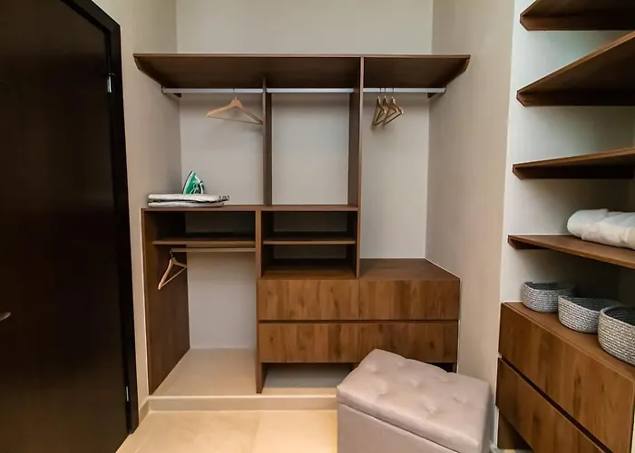 Modern 3br 3 Queen Beds, 200mb, 2 Gyms & 6 Pools * Playa del Carmen